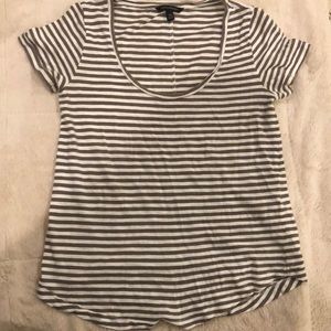Banana Republic brown and white stripes t-shirt